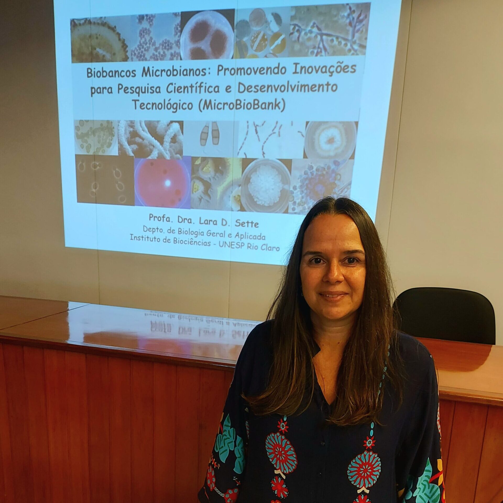 Read more about the article (Português) Em palestra no CEPID B3, coordenadora do MicroBioBank fala sobre a importância dos biobancos microbianos